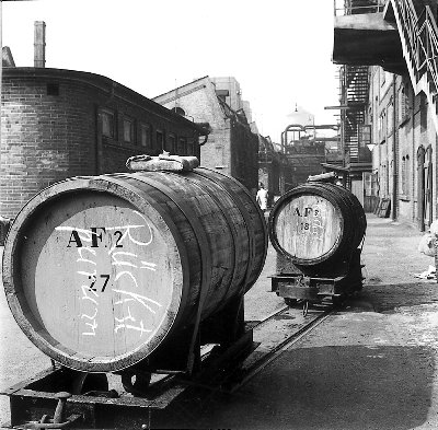 1957-2.jpg