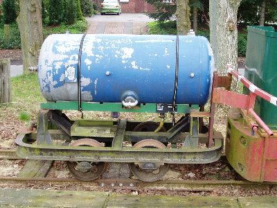 Lösch-Spritzwagen,1.jpg