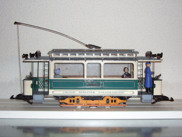 Tw 2082