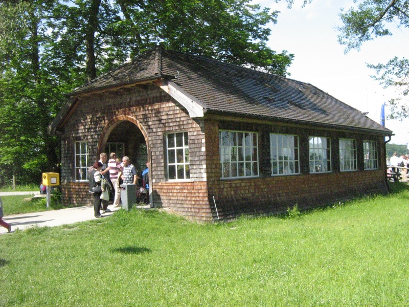 Wartehalle Herrenchiemsee_1