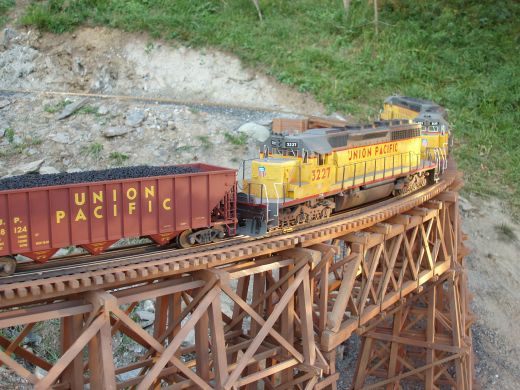 Detailaufnahme Trestle mit Coal-Train