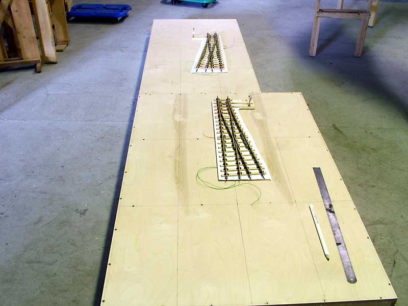 Die ersten zwei Module mit den Eigenbauweichen