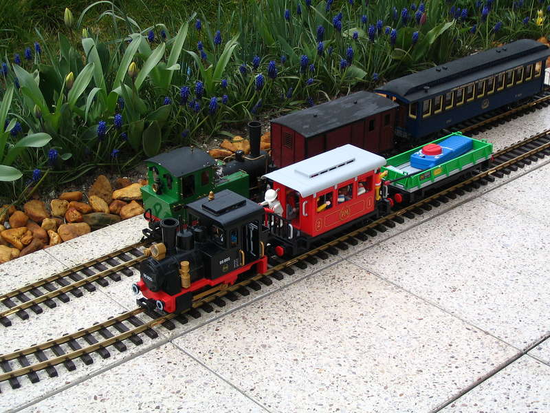 LGB und Playmobil