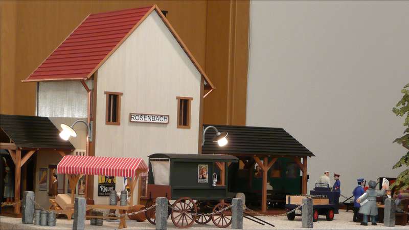 Bahnhof_Platz_Ausschnitt