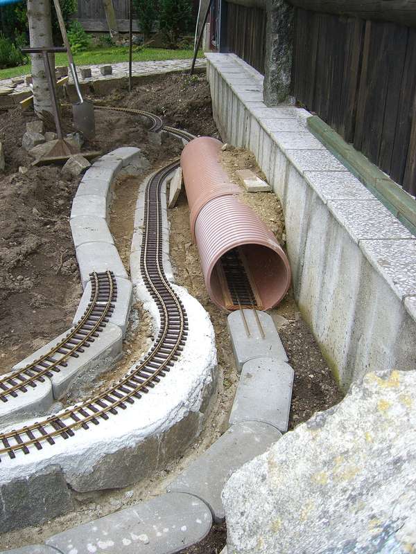 Bau 5 Tunnel