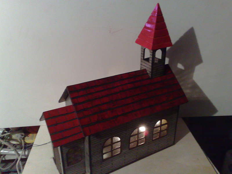 Selbstgebaute Kirche 4