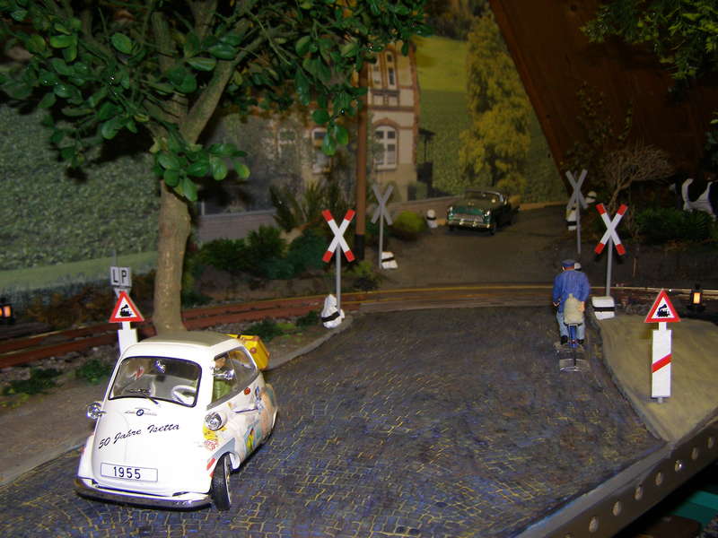 BÜ mit Isetta