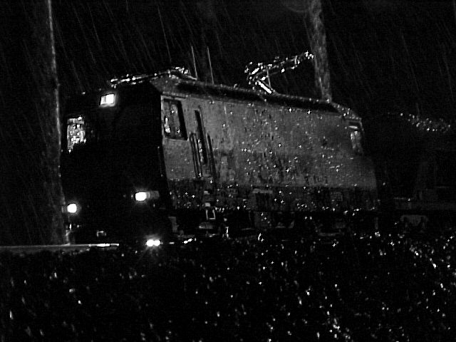 Regen Nacht in Wengen