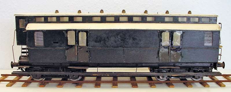 Bild_ok29_Eigenbaumodelle_1zu25