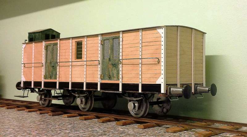 Bild_ok35_Eigenbaumodelle_1zu25