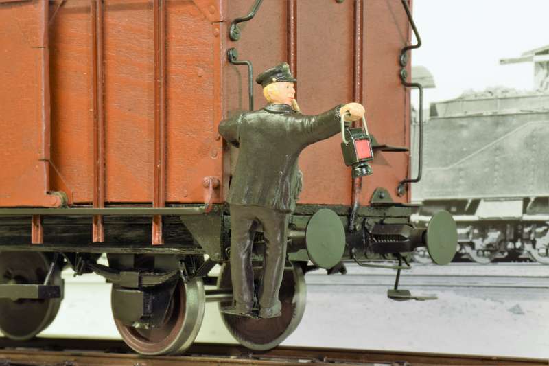 Bild_ok47_Eigenbaumodelle_1zu25