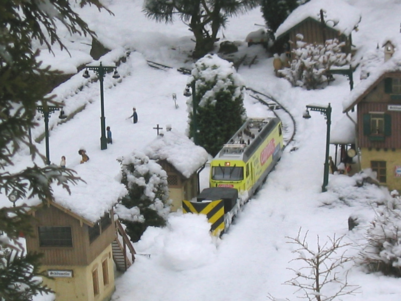 Bahnhof im Winter