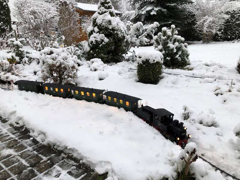Schnee_Ruegenzug
