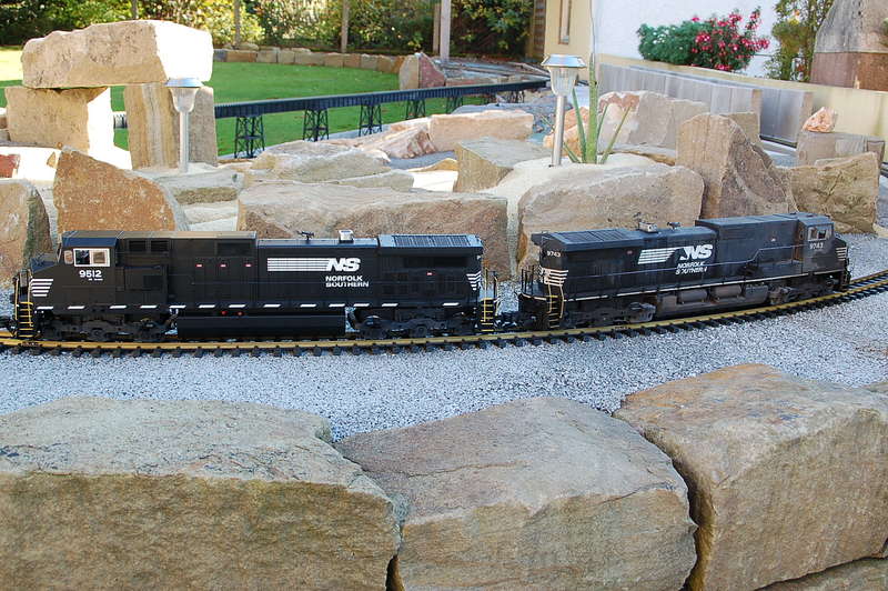 dash-9 NS