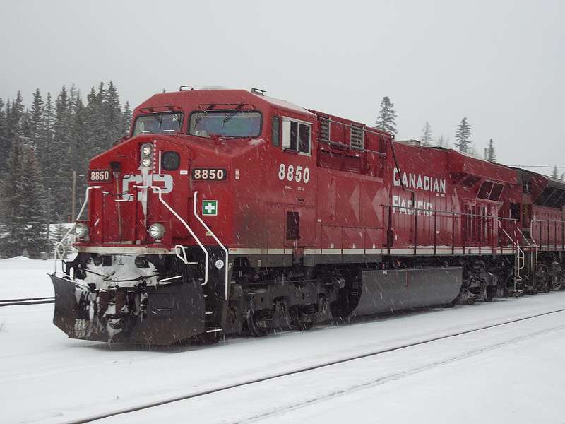 AC 4440 in Banff