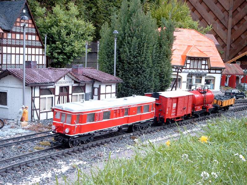 Triebwagen T3 187025