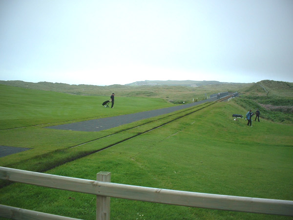 Quer durch den Golfplatz