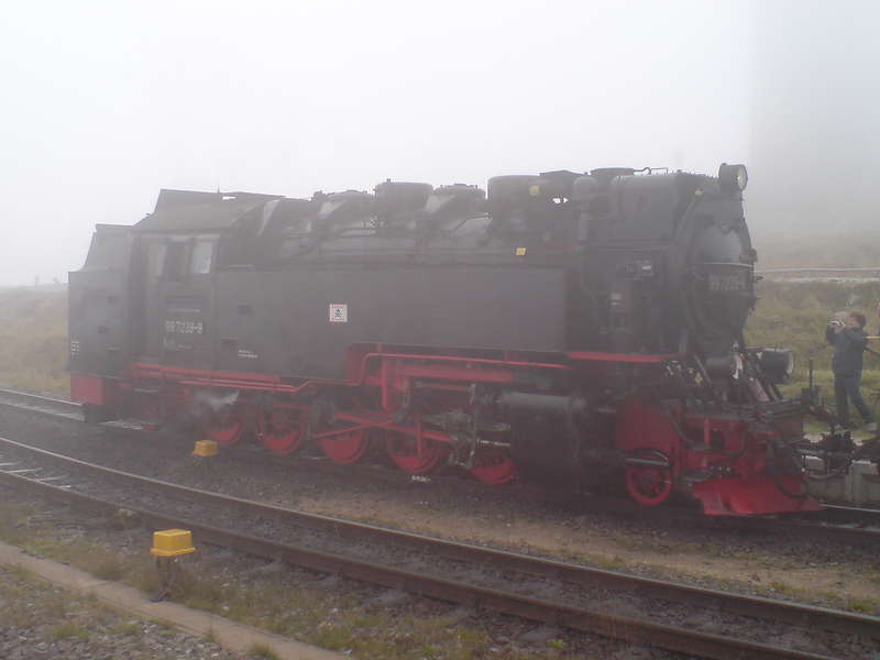 99 7239-9 steht abfahrbereit Richtung Wernigerode