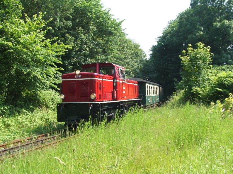 V 51 901 unterwegs in Putbus