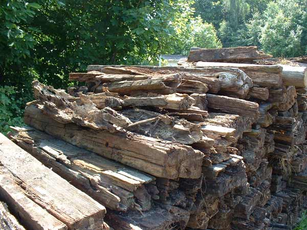 Alte Holzschwellen