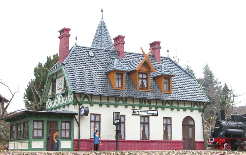 Bahnhof Burg