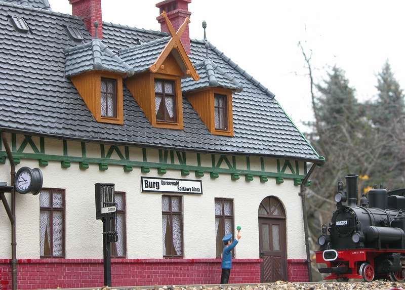 Bahnhof Burg