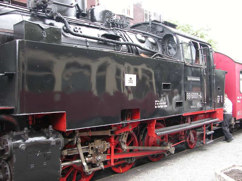 Einfahrt 99 6001 in Alexisbad