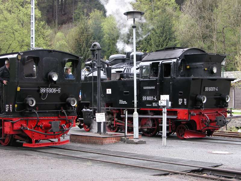 99 6001 und 99 5906 in Alexisbad
