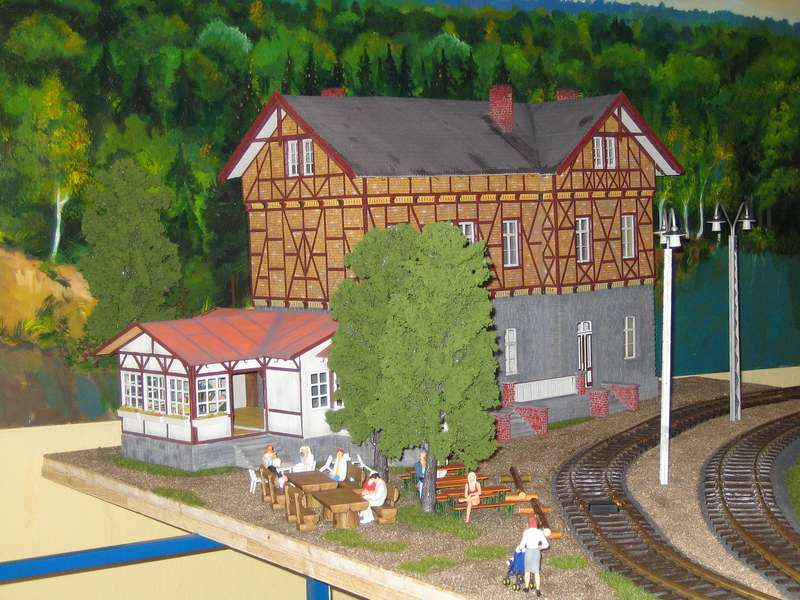 Mägdesprung im Modell