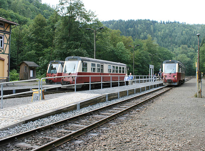 Triebwagen in Eisfelder Talmühle