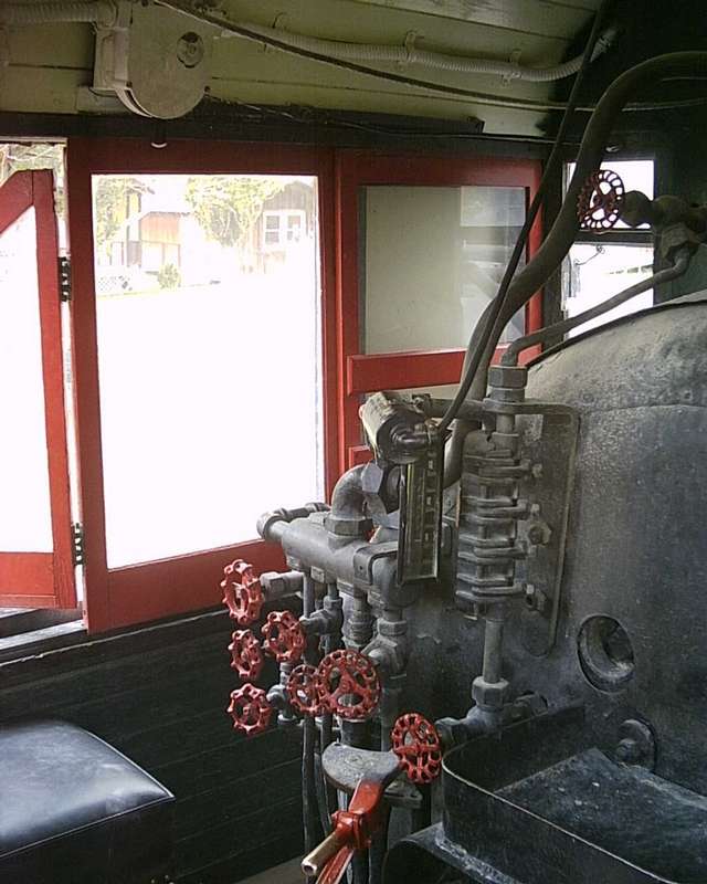 10 Wheeler Cab/Laws 1