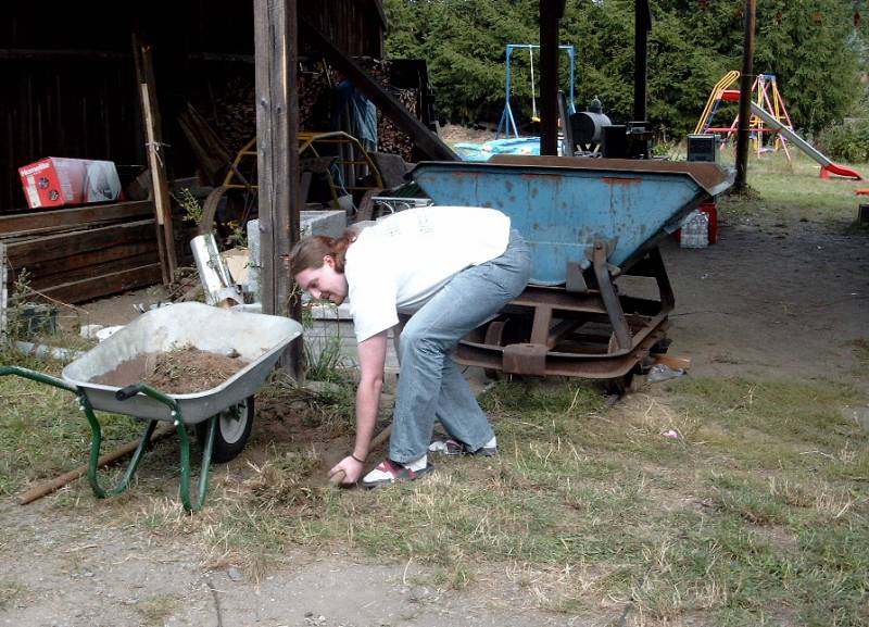 GLEISBAUTRUPP2004