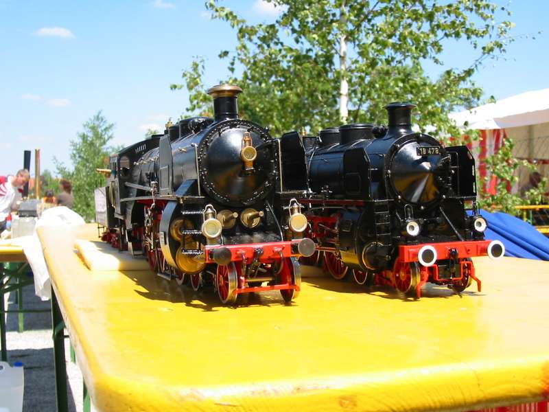 2 x BR 18