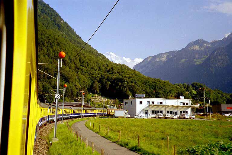 Ausfahrt-Interlaken-Jungfrau