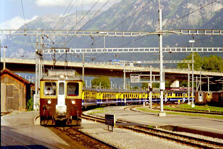 Einfahrt-Interlaken