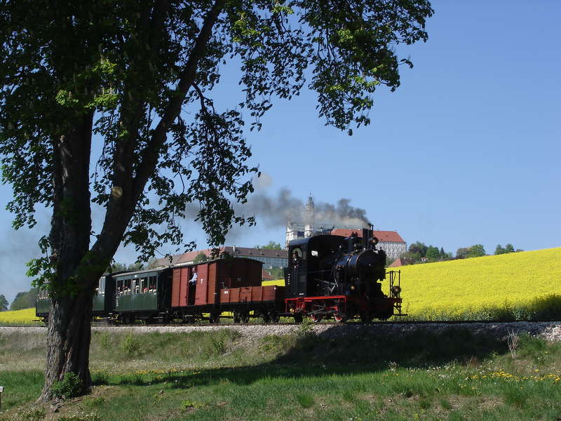 HMB Zug vor Abtei 1.5.07