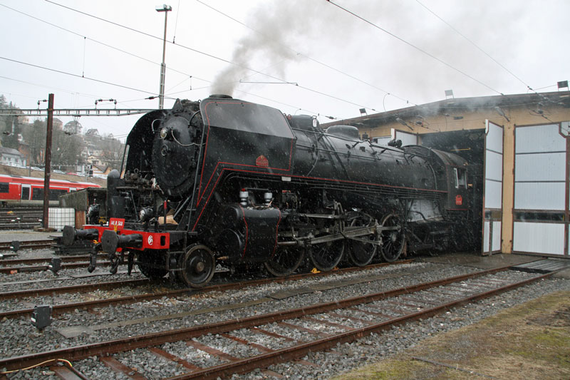 03März05
