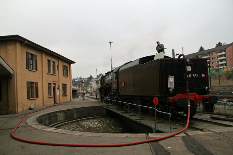 03März10