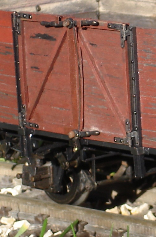 OW 374 Tür