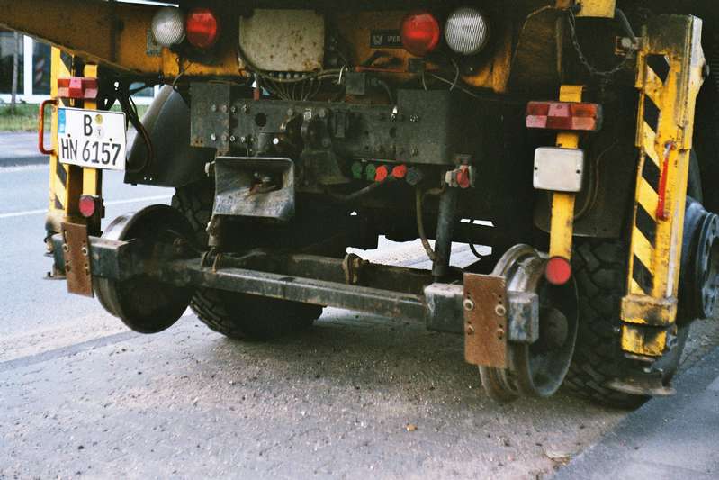Schinenunimog_R_ckansicht