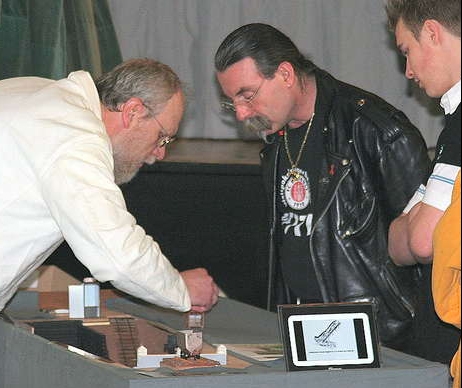 Ausstellung Besucher 02