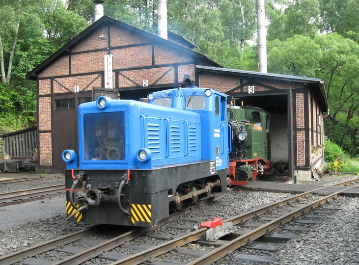 V 10 und IK Original