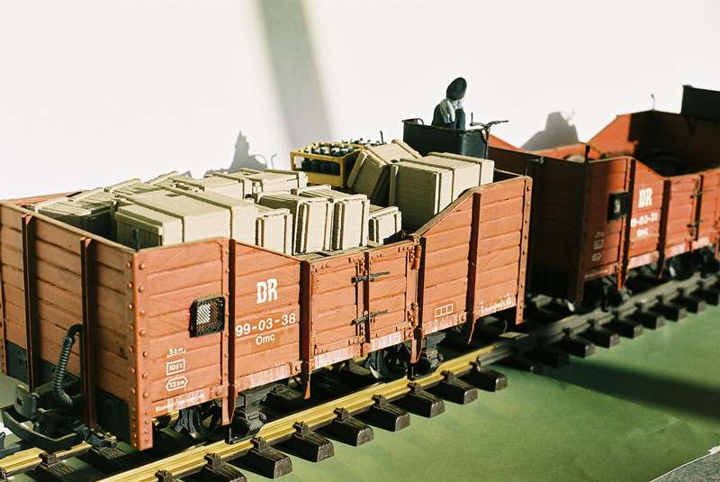 Bettgestellwagen Omc