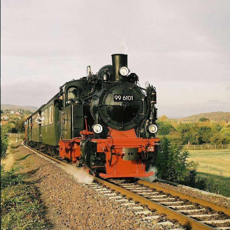 Sonderzug der IG Selketalbahn hinter Quedlinburg