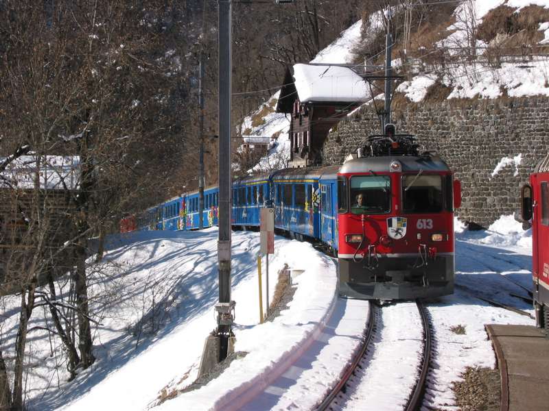 Arosa-Express bei Langwies