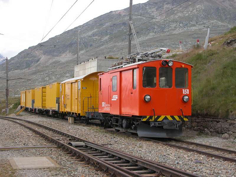 De 2/2 vor Ospizio Bernina