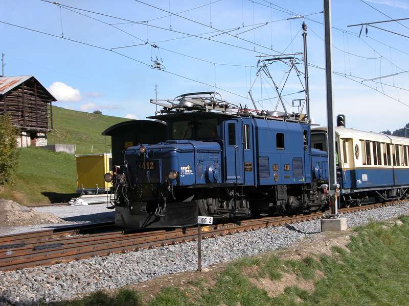 Ge 6/6 412 mit Glacier Express