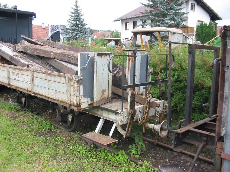 K 311