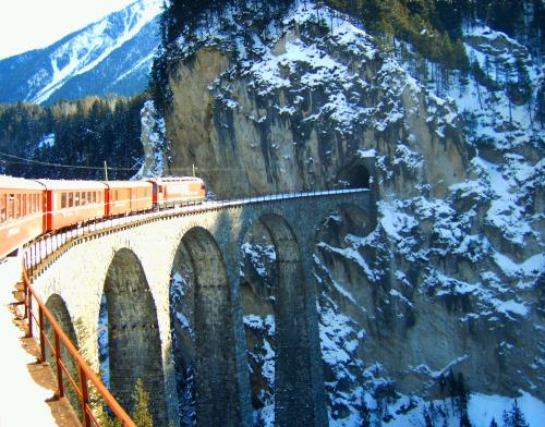 15Landwasserviadukt_bearbeitet_1