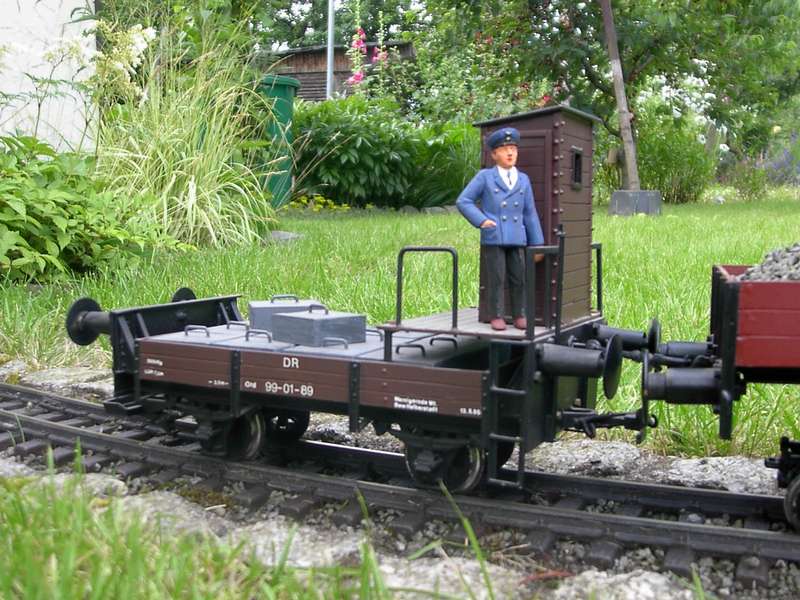 Zwischenwagen 99-01-89